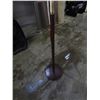 Image 3 : VINTAGE BRASS MULTI HEAD FLOOR LAMP