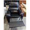 Image 4 : NEW LIFESTYLE SOLUTIONS WEBSTER RELAX-A-LOUNGER RECLINER, FAUX BLACK LEATHER, RETAIL $499, SIDE PIEC