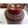 Image 2 : VINTAGE RATTAN LIDDED BASKET