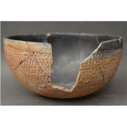 MIMBRES INDIAN POTTERY BOWL