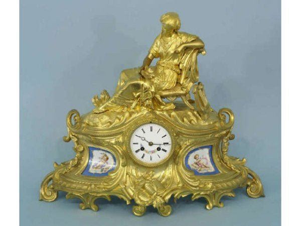 Antique Gilt Bronze French Mantel Clock
