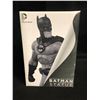 Image 1 : DC COLLECTIBLES BATMAN BLACK & WHITE BATMAN STATUE BY GARY FRANK