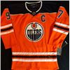 Image 4 : CONNOR McDAVID SIGNED OILERS CAPTAIN JERSEY (PSA COA)
