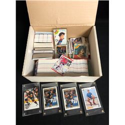 HOCKEY TRADING CARDS LOT