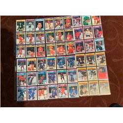 1982-83 O-PEE-CHEE HOCKEY CARD LOT