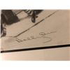 Image 3 : SAMSUNG PROMOTIONAL FRAMED PICTURE 16X20 SIGNED BY BOBBY ORR