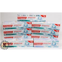 LOT OF ASSORTED TOOTHPASTE.