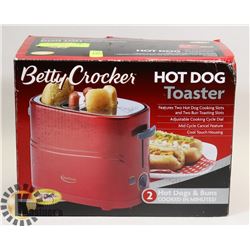 NEW "BETTY CROCKER" HOT DOG/TOASTER