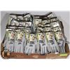 Image 1 : LARGE FLAT OF WORK GLOVES VARIOUS SIZES