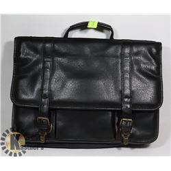 LEATHER MESSENGER BAG