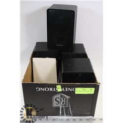 4 REALISTIC MINIMUS 7 SPEAKERS.