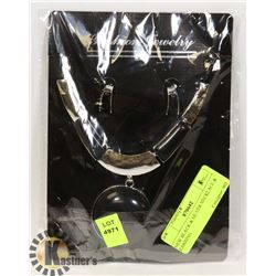 NEW BLACK & SILVER NECKLACE & EARRING