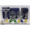 Image 1 : LOT OF ASSORTED CRYSTAL DISPLAYS