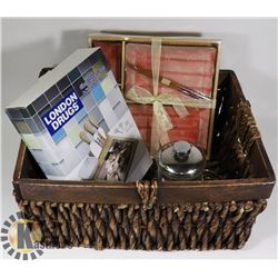 BOX WITH COFFEE PRESS, CHEESE PLATTER AND MORE