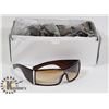 Image 1 : BOX OF TRANSPARENT AMBER DESIGNER SUNGLASSES