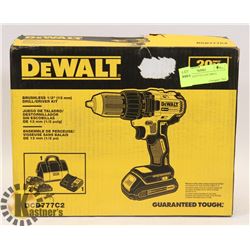 DEWALT DCD777C2 20V DRILL.