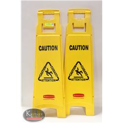 PAIR OF COMMERCIAL RUBBERMAID CAUTION SLIPPERY