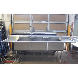 BAILIFF SEIZURE 3-WELL S/S SINK WITH DUAL-RUNOFF