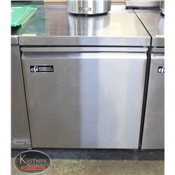 (L) EFI STAINLESS STEEL UNDERCOUNTER FREEZER