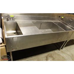 2 COMPARTMENT BAR WELL SINK WITH FAUCET