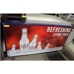 LARGE 5' INSULATED ROLLING COLD-WELL BEVERAGE