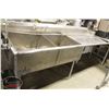Image 1 : 2-WELL STAINLESS STEEL SINK W/ RUNOFF-AS IS