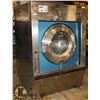 Image 2 : B&C TECHNOLOGIES SP SERIES COMMERCIAL WASHER
