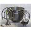 Image 1 : 20 QT MIXER BOWL WITH PADDLE ATTACHMENT