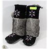 Image 1 : BEADED MUKLUKS FUR TRIMMED WOMENS 8-9.
