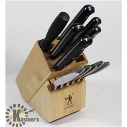 13-PC J.A. HENKELS KNIFE SET IN BLOCK -