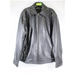 MENS SIZE MED LEATHER JACKET WITH REMOVABLE LINER