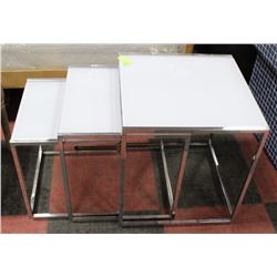 SET OF 3 NESTING TABLES