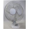 Image 1 : WHITE TABLE FAN