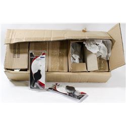 19 CASES OF CAT FREE RETRACTABLE CABLES SOLD