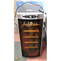 12 BOTTLE FREE STANDING WINE COOLER - WORKS.