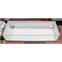 TABLETOP DISPLAY CASE, 18"X48"X18".