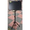 Image 1 : BLACK MUSIC STAND