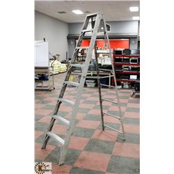 8' ALUMINUM LADDER