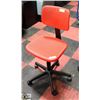 Image 1 : RED PLASTIC HYDRAULIC LIFT OFFICE CHAIR