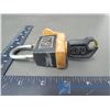 Image 3 : Knife, CAT Lock & Key
