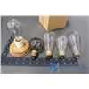 Image 2 : Antique Light Bulbs