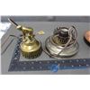 Image 2 : Curling Light and Ashtray
