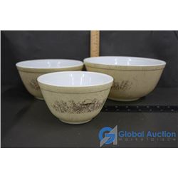 Set of (3) Pyrex Bowls
