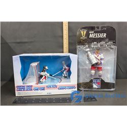 NIB Starting Line Up Freeze Frame Hockey Set & Mark Messier NHL Legends Figure