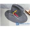 Image 4 : (3) Cowboy Hats