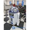 Image 1 : R2D2 Brisk Iced Tea Display
