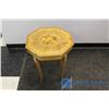 Image 1 : Musical Wooden Decorative Table