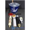 Image 1 : Beer Handles and Pail