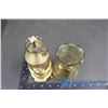 Image 2 : Vintage Oil Lamp Heavy Base with Glass Shade