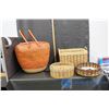 Image 1 : Assorted Wicker Decor